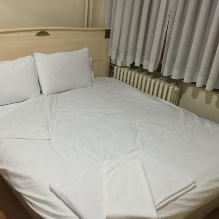 Surucu Otel Istanboel Buitenkant foto